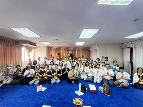 ภาพประกอบ: จัดพิธีอัญเชิญพระพุทธรูป “พระพุทธโคตมมหามุนี ศรีราชภัฏเชียงใหม่” และโครงการส่งเสริมสุขภาวะ RETREAT - RELAX - RELIEF กิจกรรม “วันพุธสุดวิเศษ”